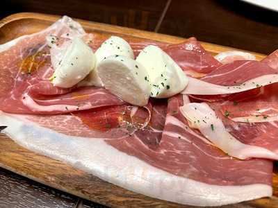 居酒屋 グータン 駅南店