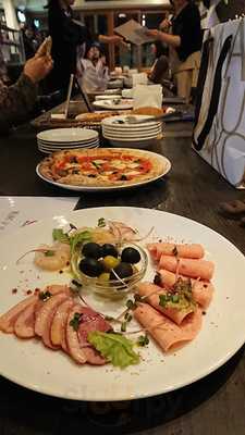 居酒屋 グータン 駅南店