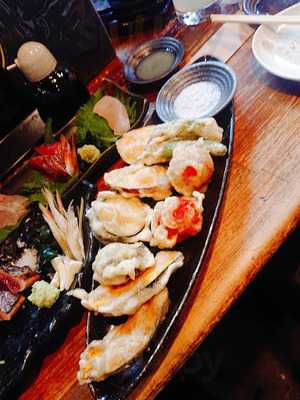 かがやきダイナー 梅田店