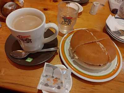 コメダ珈琲店 鶴見諸口店