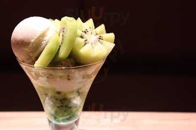 ボク+パンケーキ　カフェアンドバー