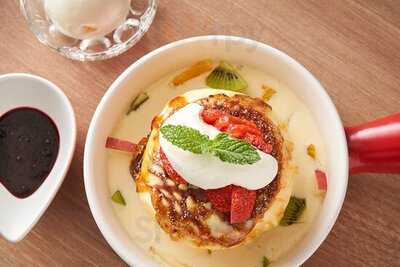 ボク+パンケーキ　カフェアンドバー