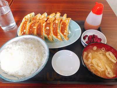 カレーショップにこまる　白根店