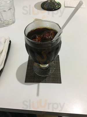 カフェ．ド．ギャルソン