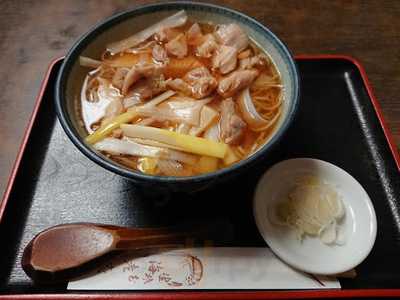 炭火焼肉ナルゲ