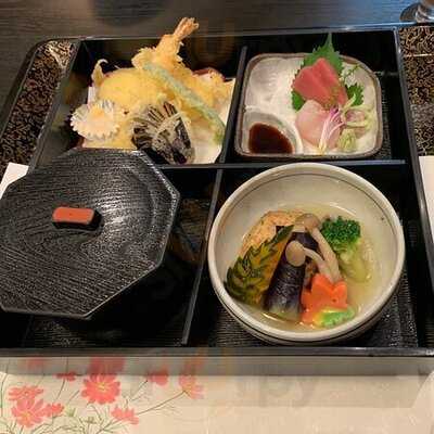 日本料理 一富会館