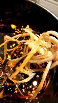 旨辛つけ蕎麦　滿まる