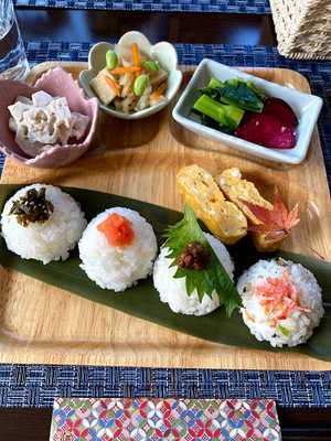 ギャラリー喫茶　同舟庵