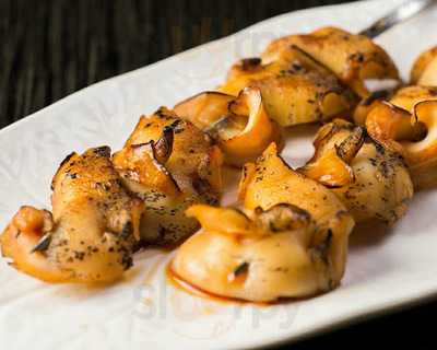 鶏肉料理と新潟地酒 居酒屋ハツ