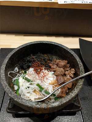 鶏肉料理と新潟地酒 居酒屋ハツ