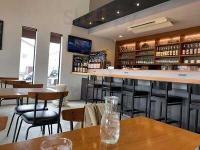 Frank's Ciffon & Cafe