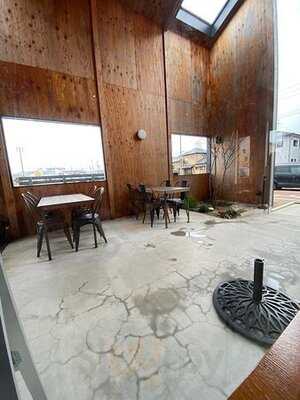 Frank's Ciffon & Cafe