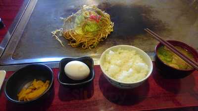 お好み焼き テッペン。