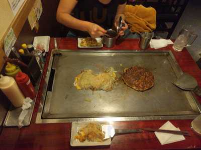 お好み焼き テッペン。