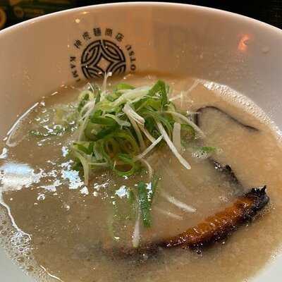 麺’s Room神虎 大阪駅前ビル店