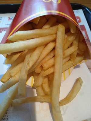 マクドナルド 万代シテイ店