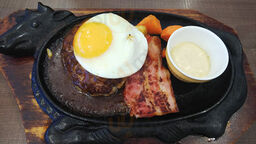 フォルクス 黒崎店