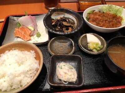 創作ダイニング 楽