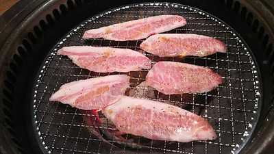 焼肉ロッヂ 西堀店