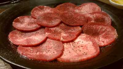 炭火焼肉むげん