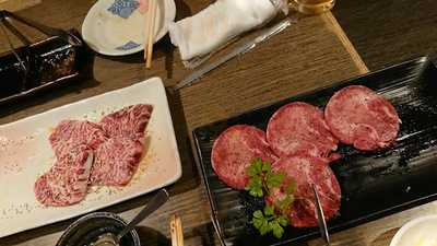 炭火焼肉むげん