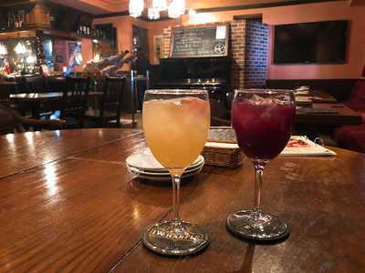 ニニョトラヴィエソ心斎橋