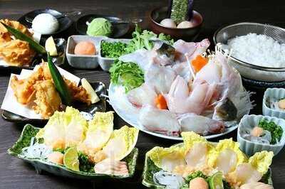 活ふぐ専門料理 とらふぐ屋