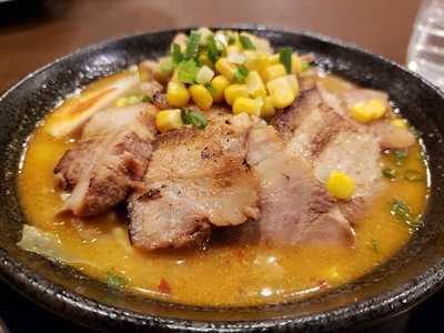 ロハスなおむすびカフェ アートフル