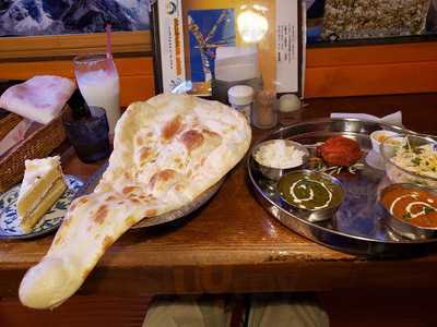 リゾートダイニング アラジン