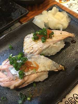 ひな鳥金子 荻川店