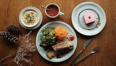 Cafe Marble 智恵光院店