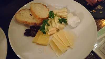 魚介イタリアンと薪ピザ イルアフェット