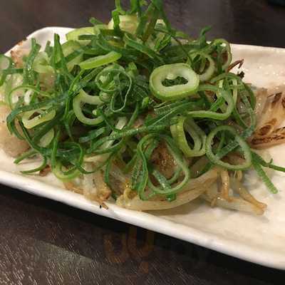 立呑み処七津屋　大阪駅前第4ビル店