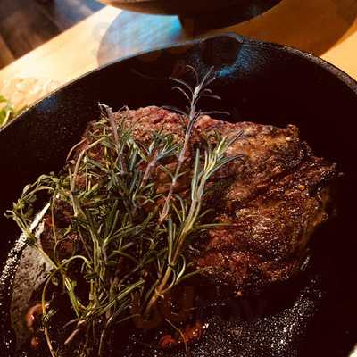 旅の途中の肉バル砂漠