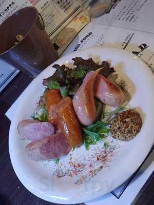 旅の途中の肉バル砂漠