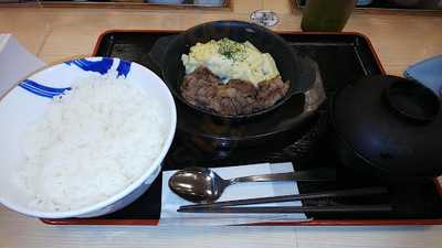 松屋 新潟豊栄店