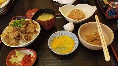 真正中華唐人 横越店