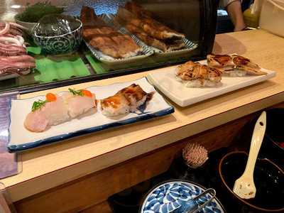 やまと屋 すし黒門店