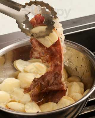 梅田明月館 十三