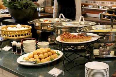 リストランテ ポルトファーロ ホテルサンルート新潟店