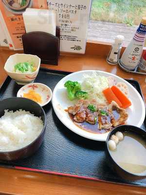 レストラン 潟莱亭