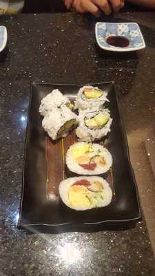 にぎり長次郎 外環山科店