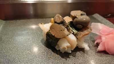 市場ずし お初天神店