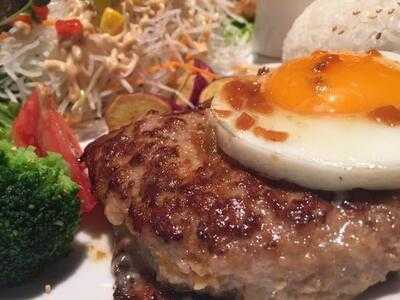 びっくりドンキー フォレオ大阪ドームシティ店