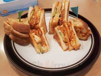 カフェ ギャルソン