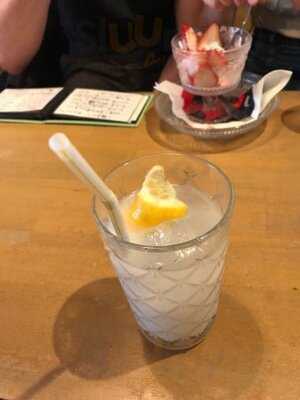 カフェ ギャルソン