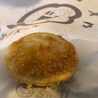 ウメダチーズラボ