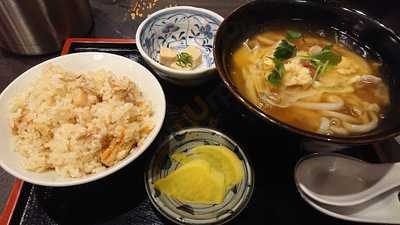 つうつうハイハイ店