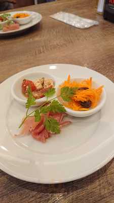 ビストロ 4-キャトル 本町