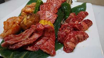 炭火焼肉 牛善
